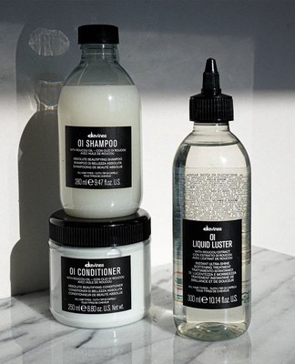 Oi Liquid Luster 300 ml