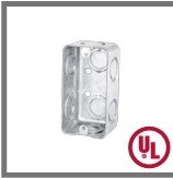 CAJA RECTANGULAR METAL TEKLINK-T  CON ORIFICIOS 1/2 +  3/4 TORNILLO TIERRA 58361-1/2&3/4