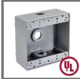 CAJA CUADRADA EXTERIOR FS TEKLINK-T 3 ENTRADAS 3/4  PULGADA INCLUYE 2 TAPONES DE CIERRE 2G75-3