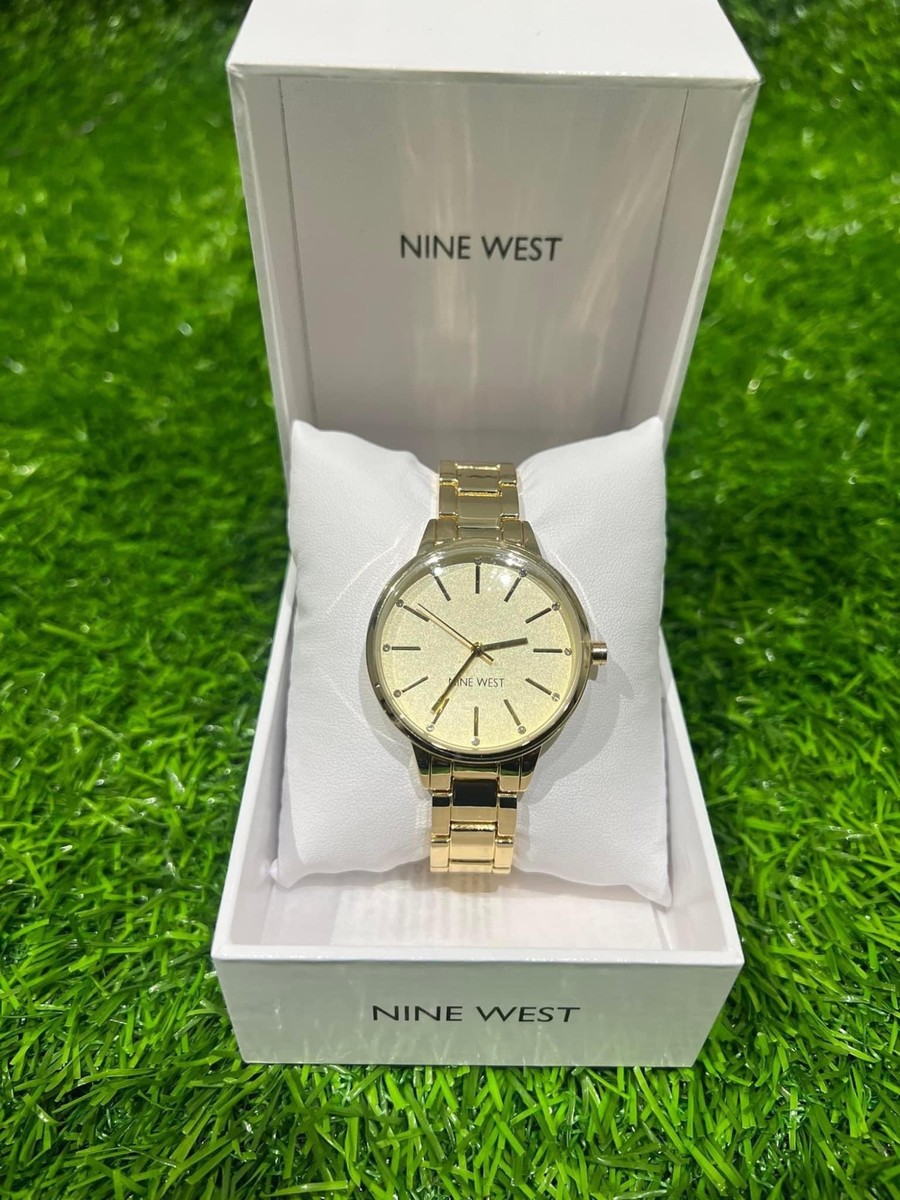 Nine West Crystal Accented Bracelet Watch - gold (NW/025)