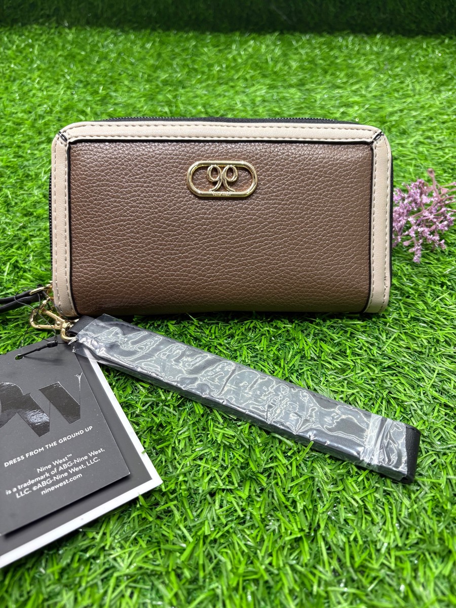 Nine West Danika Zip Wallet: coco multi