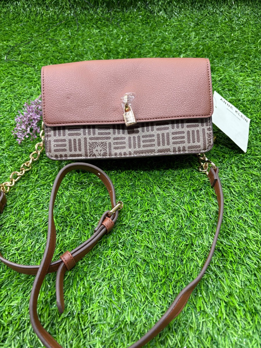 Anne Klein Crossbody bag with locket - hazelnut