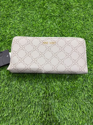 Nine West Zip Wallet - mushroom logo/milk