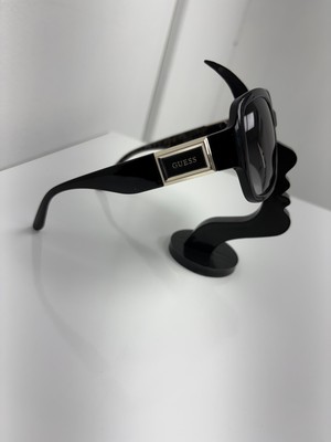 Guess Rectangular Sunglasses - black with square sides (GUE/013)