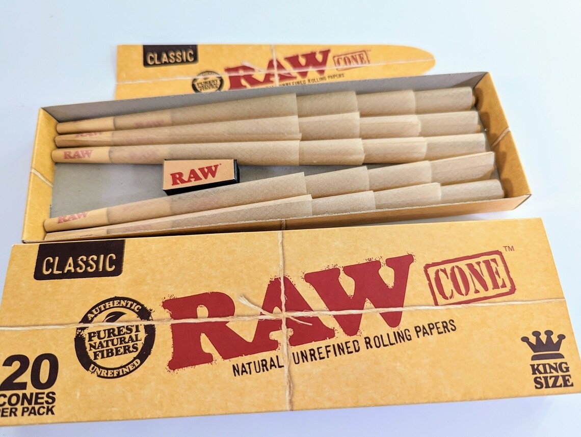 RAW CLASSIC King Size Cones 20 Per Pack.