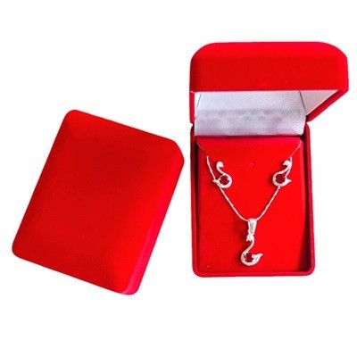 Juego de plata cisne rojo