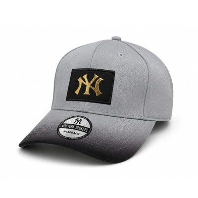 Gorra con degradado
