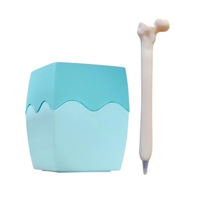 Porta lápices celeste + lapicero de huesito fémur