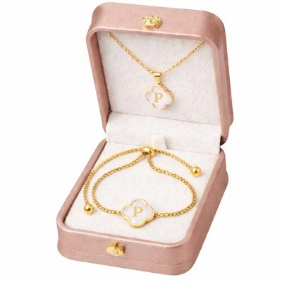 Cadena y pulsera con dije enchapado en oro