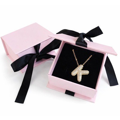 Cadena con dije de acero inoxidable