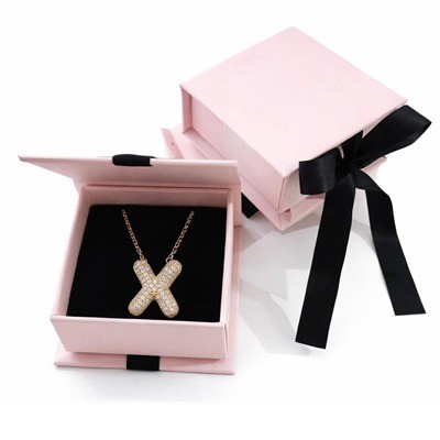 Cadena con dije de acero inoxidable