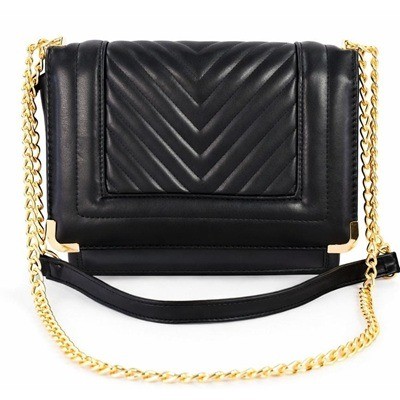 Bolsito manos libres con textura Negro