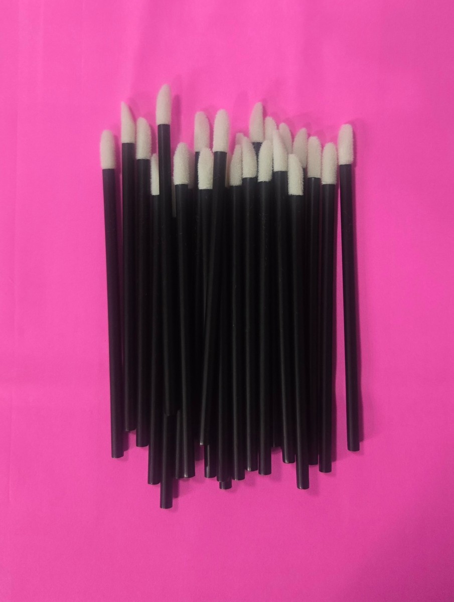 Lip Brushes (50 ct)
