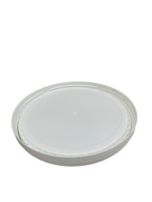 5 Gallon White Plastic Bucket/ Pail With Cover (New)