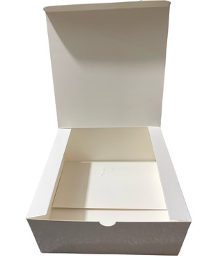 (8x8x4) White Glossy Gift Box