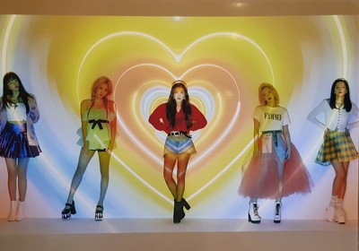 Red Velvet Mini Poster #04