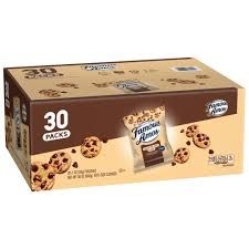 Famous amos classic chocolate chip cookies 30 pack