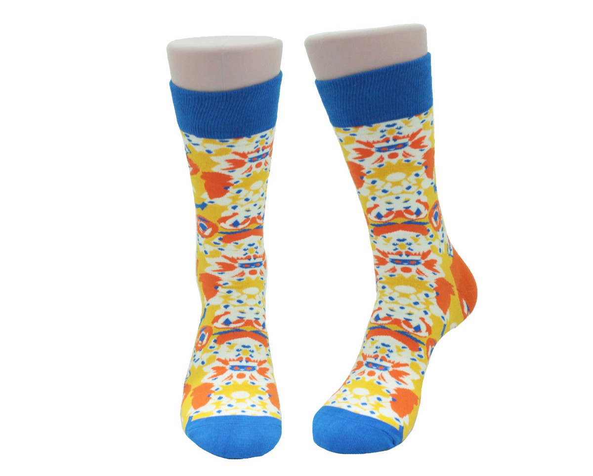 Figuras amarilla naranja