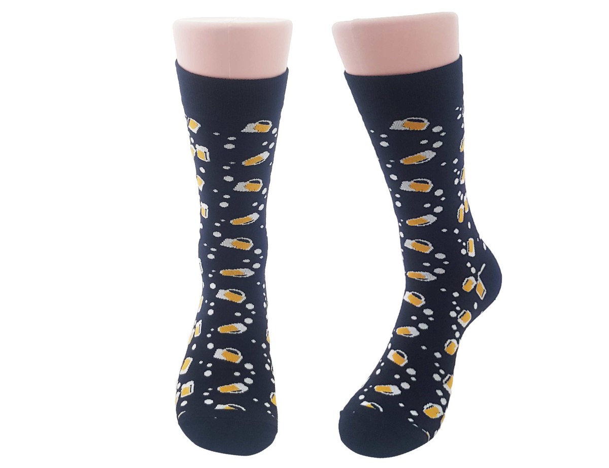 Cervezas fondo negro