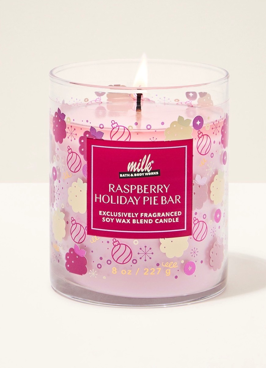 Bath & Body Works -Raspberry Holiday Pie Bar Candle