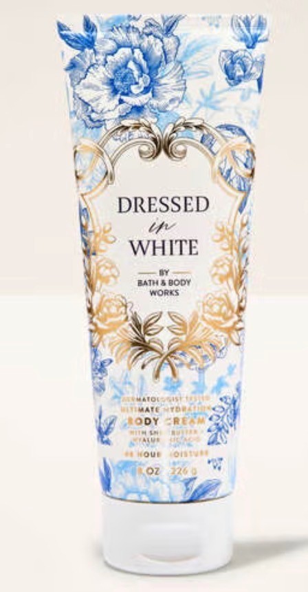 Bath & Body Works - Dressed in White lotion
