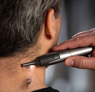 MicroTouch Titanium MAX Lighted Personal Trimmer