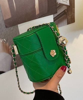 KEYON Green Diamond-Stitch Bucket Bag