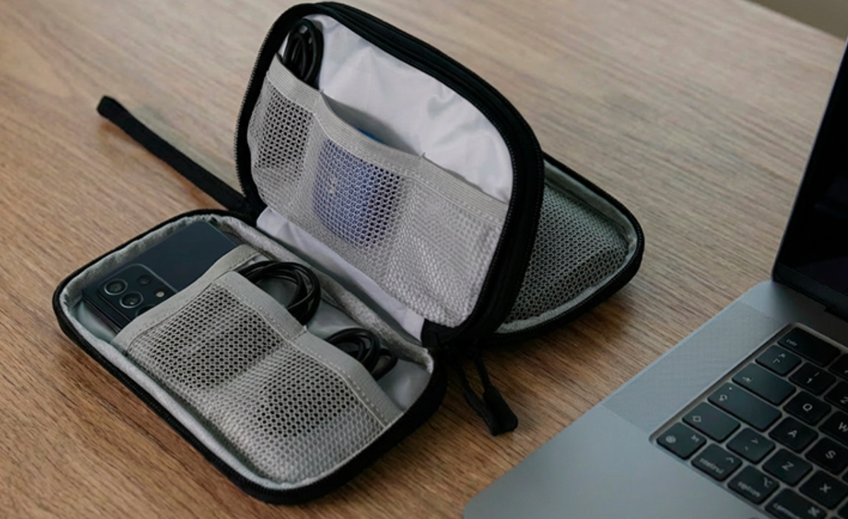 Xtech - Travel Tech organizer case - Durable polyester / 100% polyester