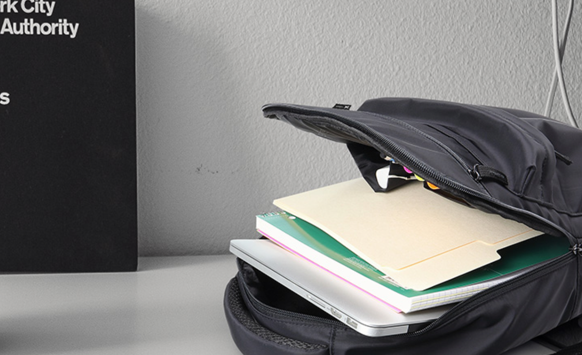 Xtech Harker XTB-213 Notebook carrying backpack - 15.6" - Nylon and Durable polyester