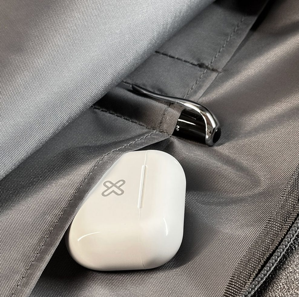 Klip Xtreme - Notebook carrying backpack - 15.6" - BLACK