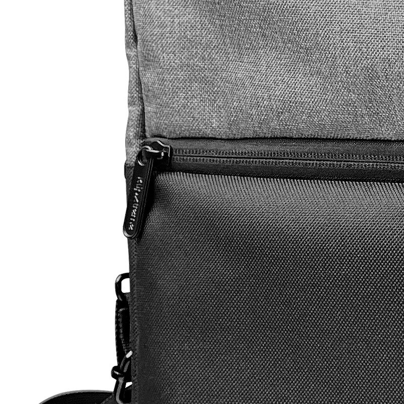Klip Xtreme - Notebook carrying case - 15.6"- BLACK & GRAY
