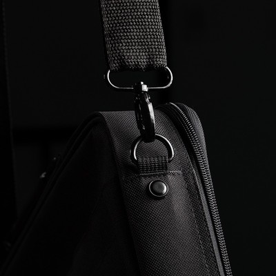 Klip Xtreme KNC- 040 Classic Lite Laptop Case - Notebook carrying case - 15.4" - BLACK