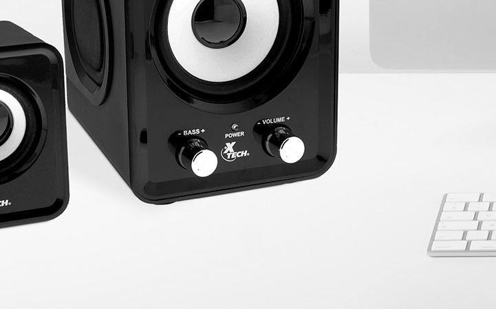 Xtech XTS375 Speakers - Black & white - Auxiliary input, USB and SD audio playback