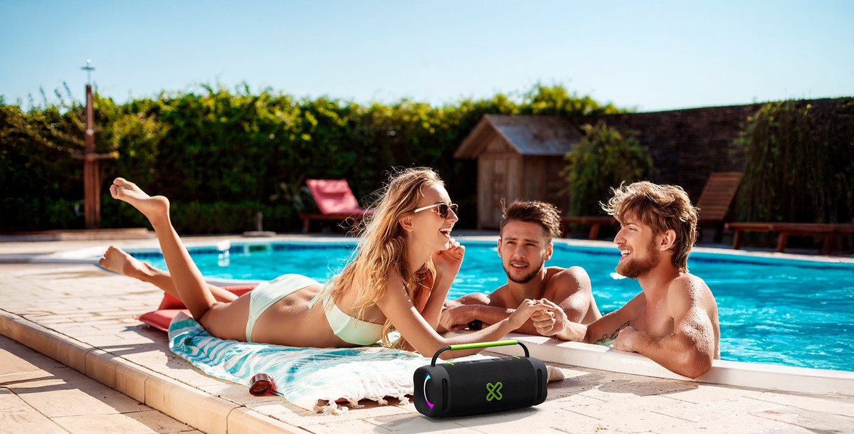 Klip Xtreme - Boombox speaker - Black Klip Xtreme KBB-250