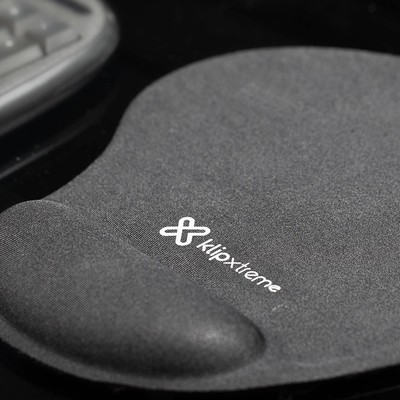 Klip Xtreme KMP-100 Gel Mouse Pad - Mouse pad with wrist pillow - black