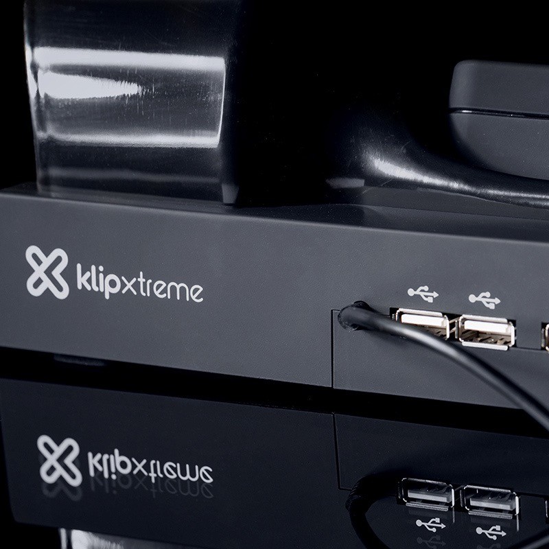 Klip Xtreme KNS-110B Notebook Stand / Cooling Station - Notebook stand - with 4-port USB hub, cooling fan Klip Xtreme 17" black