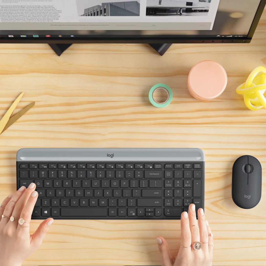 Logitech - Keyboard and mouse set - English Logitech Wireless Graphite MK470