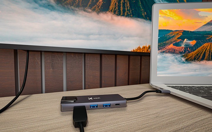 Xtech - Hub - 5 ports Xtech 5-in-1 USB-C® RJ-45 XTC-572
