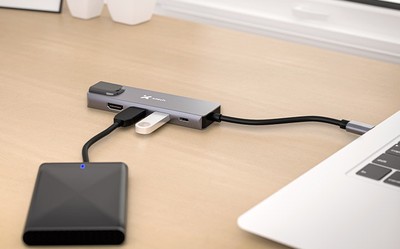 Xtech - Hub - 5 ports Xtech 5-in-1 USB-C® RJ-45 XTC-572