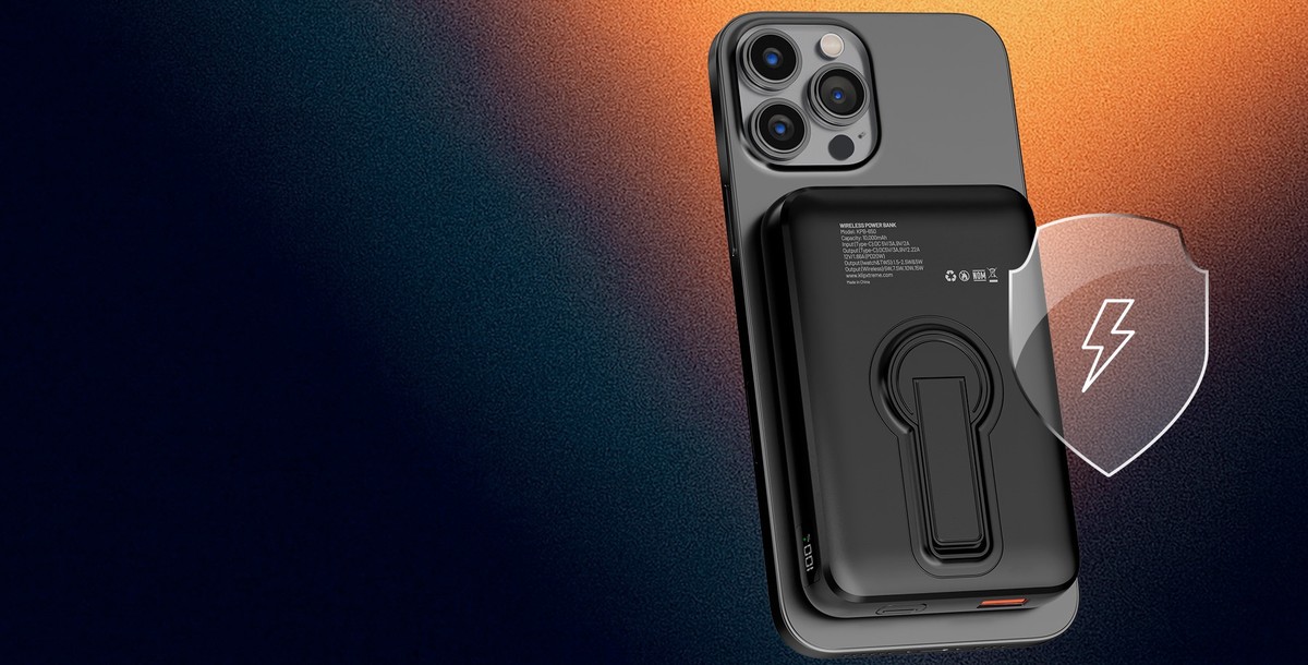Klip Xtreme - Power bank - 24 pin USB-C Klip Xtreme 4 pin USB Type A / 24 pin USB-C Lithium polymer For Universal Display Wireless charging