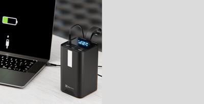 Klip Xtreme - Power bank - 24 pin USB-C Klip Xtreme 2 x 4 pin USB Type A / 3 x 24 pin USB-C Lithium polymer For Universal 100W 50.000mAh