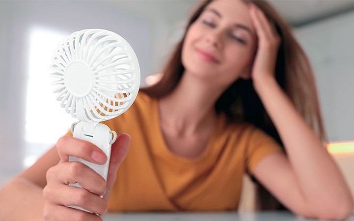 Xtech XTA-900 - Cooling fan - 6-Speed Rechargeable Mini Fan