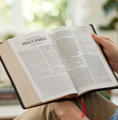 Bible  | RSV2CE Thinline Bible, Large Print  |  Revised Standard Version 2nd Catholic Edition  | 1 Available