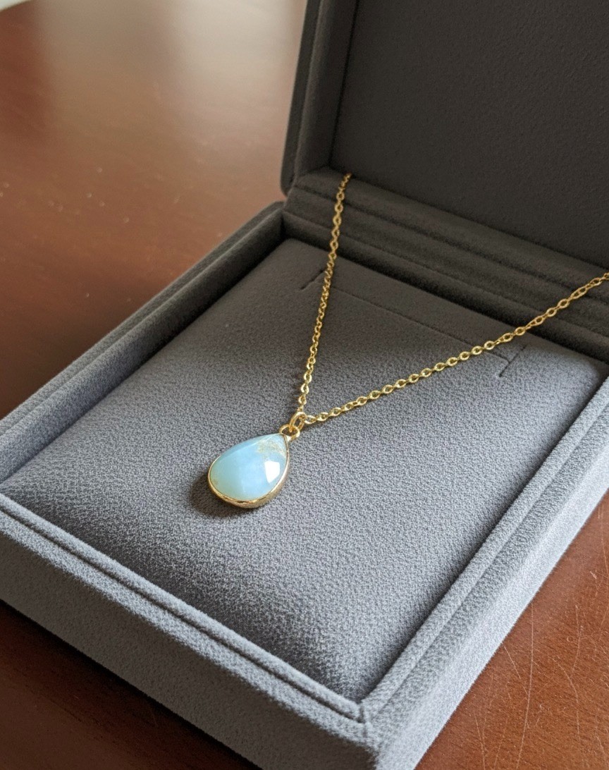 Amazon Oasis Necklace