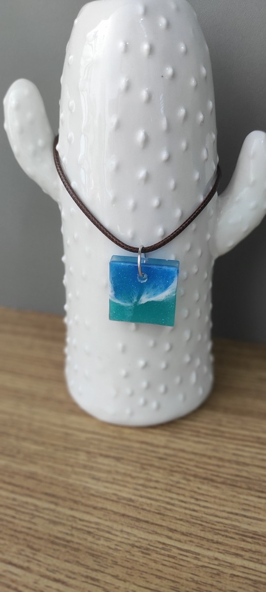 Aruba's necklace