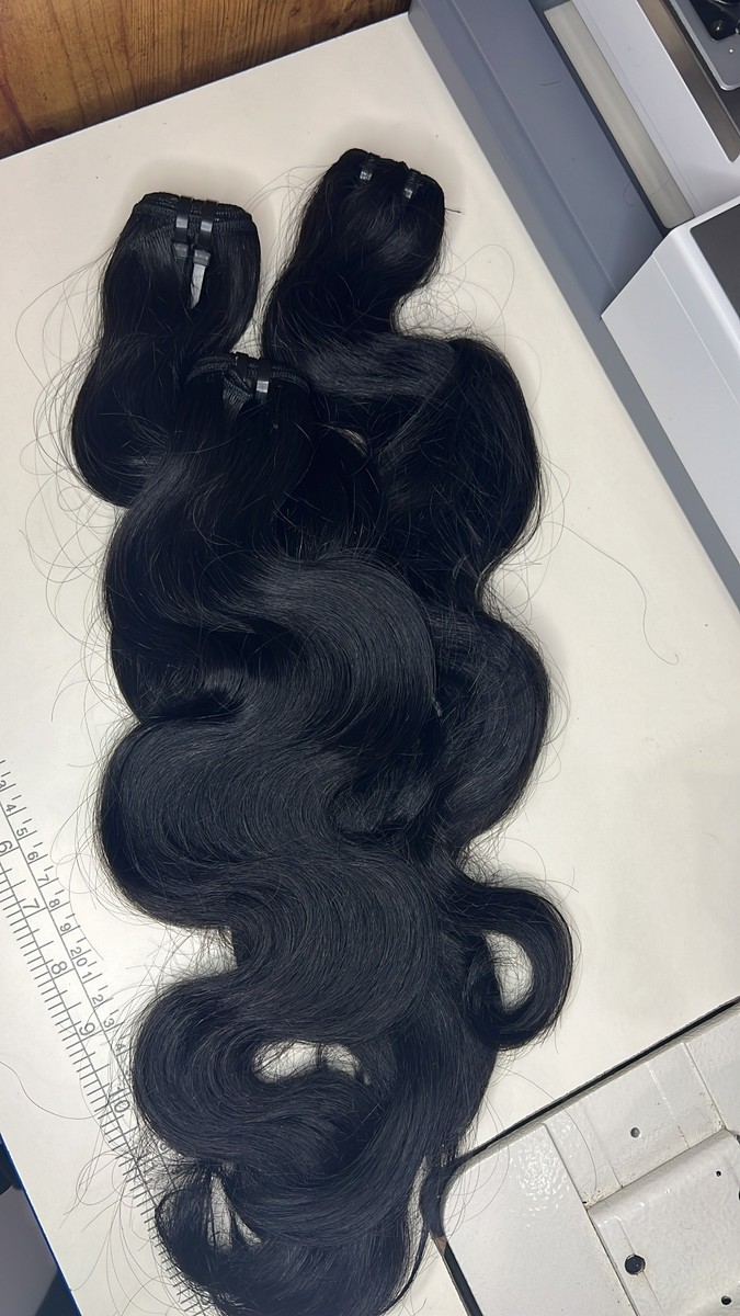 CAMBODIAN WAVY/ BODY WAVE BUNDLES
