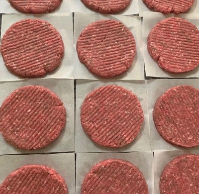 Beef burgers 4oz ( per burger)
