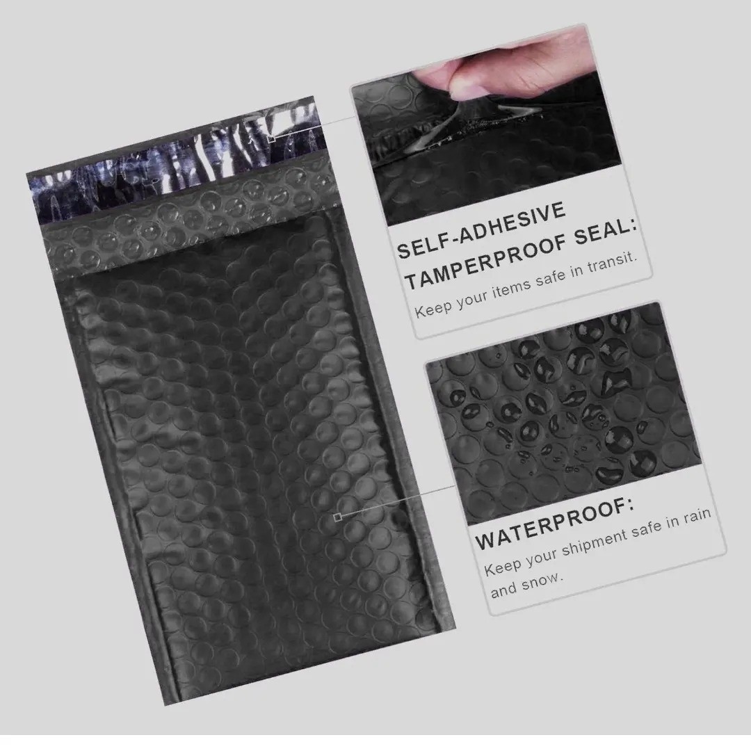 Black / White 4x8 Bubble Mailer