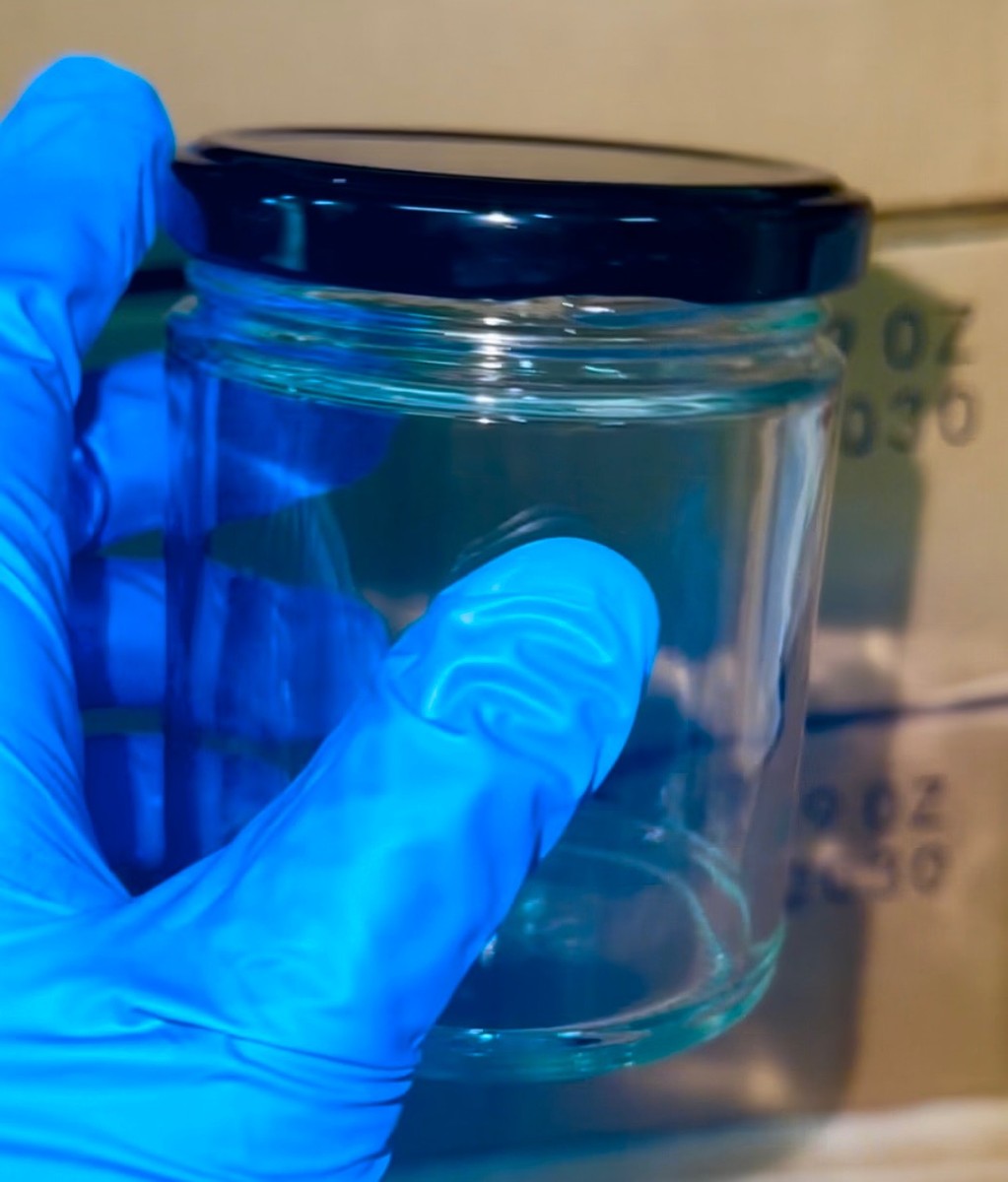 9oz clear Glass Jar with black lid