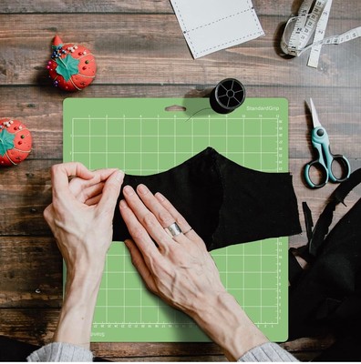 12x12” Standard Green Grip Adhesive Sticky Non-Slip Durable Mat Cut Mats